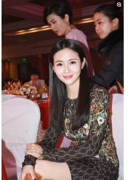 内地女星于明加