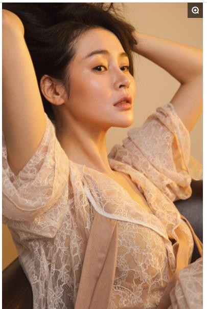 内地女星于明加