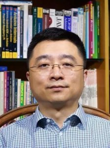 ​获浙大百万永平奖教金的翁恺，是“中文慕课第一人”