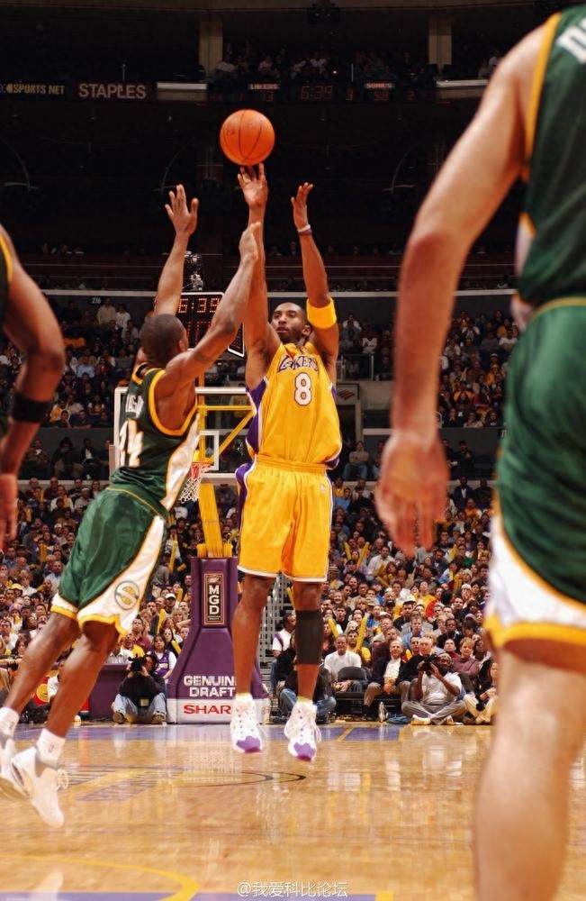科比职业生涯最精彩的5场比赛  经典中的经典 你看过哪几场？
