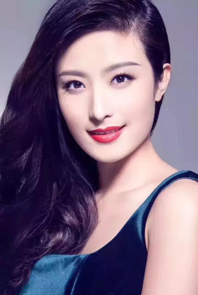 徐百卉的个人资料简介（徐百卉个人简介及获得哪些荣誉和代言）(1)