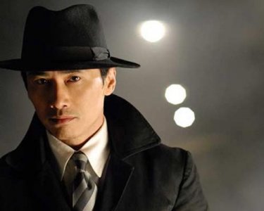 ​柳云龙老婆徐欣资料（低调了20年，柳云龙妻子终曝光！网友：难怪和陈数擦不出