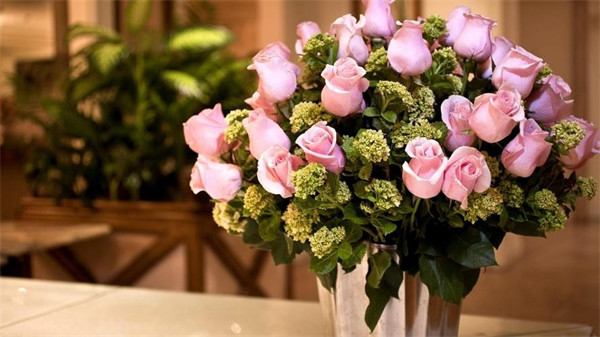 看望老师带什么礼物合适(拜访班主任拿什么礼物好)