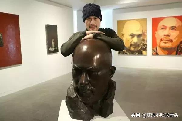 电视剧觉醒年代的那些可爱表情包 演得了反派做得了表情包(63)