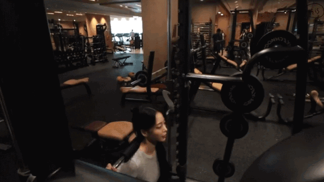 换脸电视剧豆瓣（每部戏都换脸把40岁活成了18）(49)