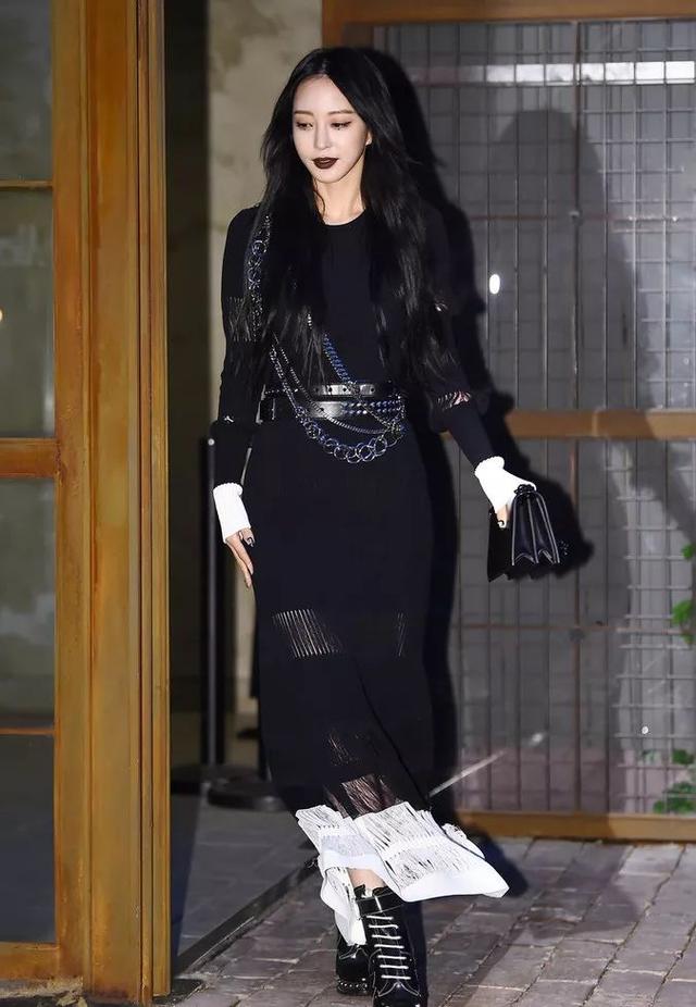 换脸电视剧豆瓣（每部戏都换脸把40岁活成了18）(14)