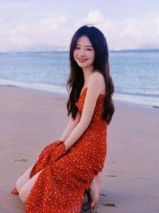 ​《蜀锦人家》开播遇冷：谭松韵新剧为何平平无奇？