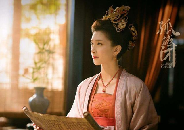 江疏影3部即将上映的新剧，王凯杨洋李易峰，3位男主你更期待谁？