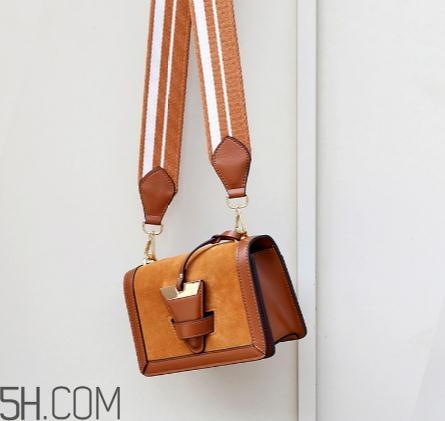 翻毛皮包掉色怎么办？翻毛皮包包怎么上色？