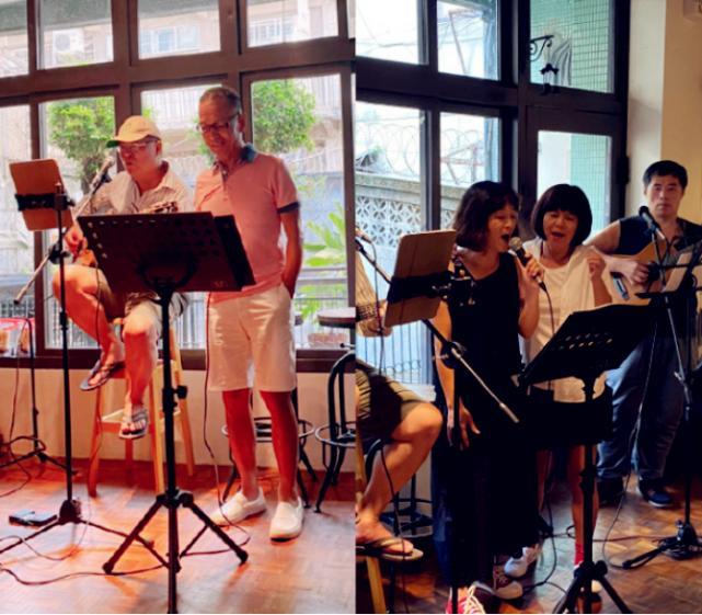 Selina晒全家福为爸爸庆生，70岁任爸肌肉抢镜看着好年轻