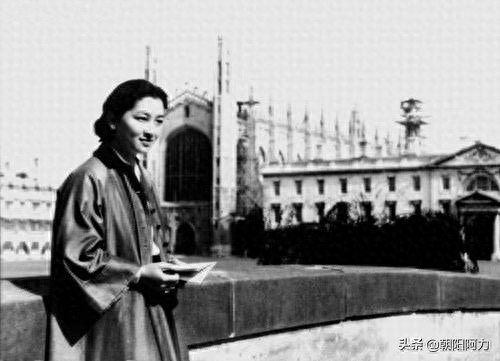 日本皇后美智子的年轻美照