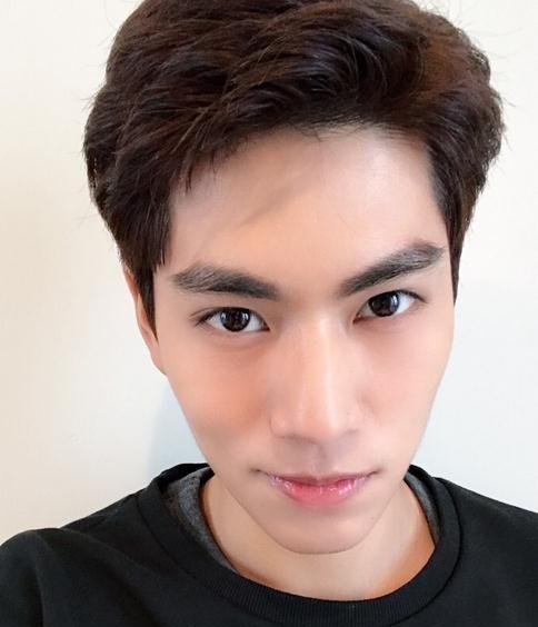 林子闳个人资料