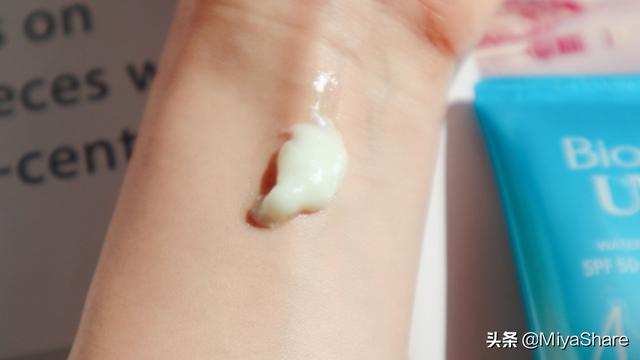 防晒霜红黑榜真人实测(ISDIN红榜第1适合全肤质)(15)
