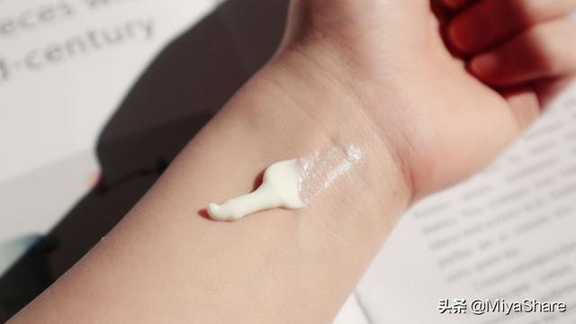 防晒霜红黑榜真人实测(ISDIN红榜第1适合全肤质)(17)