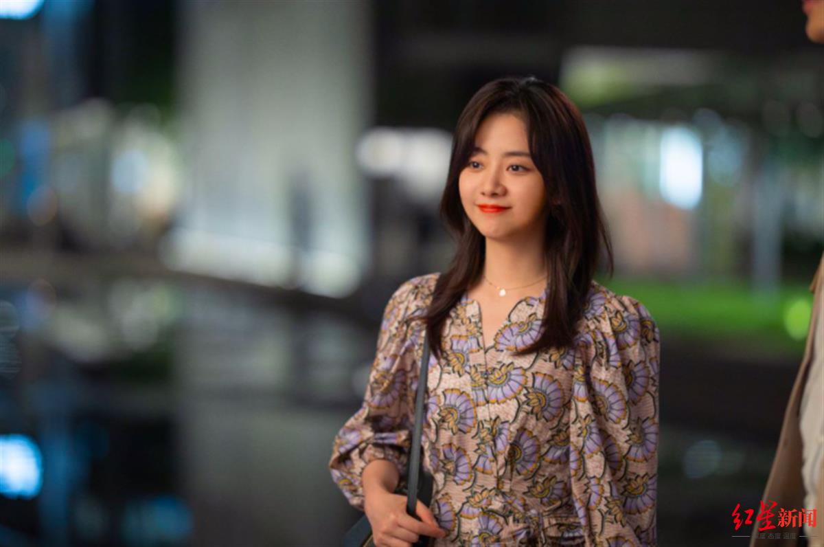 娃娃脸演职场女性违和？川妹子谭松韵：接角色大都被动，没刻意转型