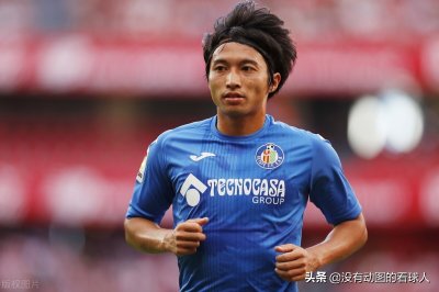 ​柴崎岳变身日本周琦，球迷为其改资料，全家国籍是沙特