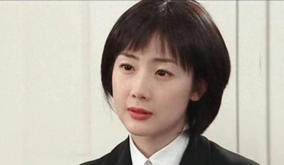 ​韩国明星崔智友：家庭及现状的深度揭秘