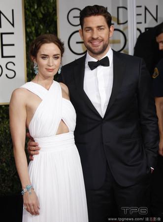 艾蜜莉布朗与老公结婚8年,育有2个女儿