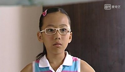 ​《巴啦啦小魔仙》美雪穿着清凉参加音乐节 网友：怎么穿这种衣服