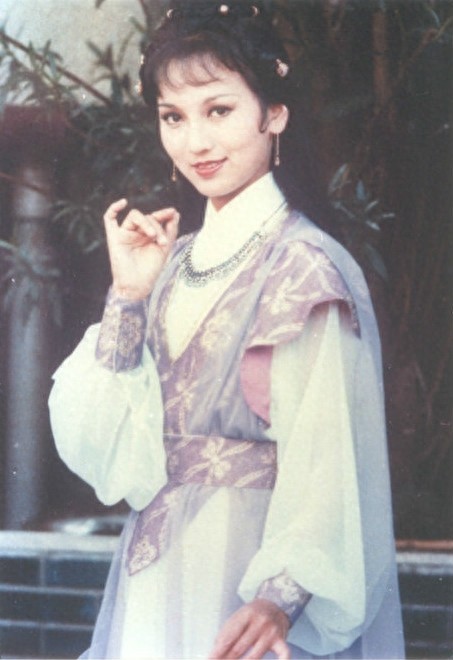 还记得郑少秋版《楚留香传奇》中的苏蓉蓉吗？当时惊为天人！