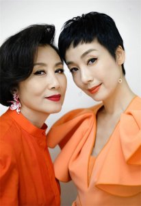 ​被吴君如弟弟背叛，TVB金牌绿叶江美仪51岁没男人没儿女专拼事业