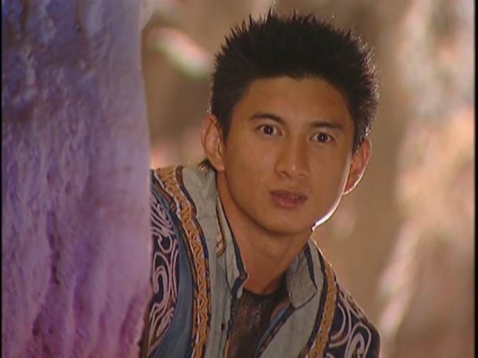 吴奇隆少年王卫斯理剧照