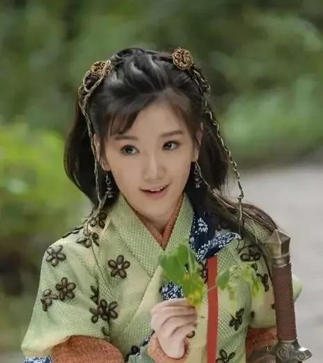 锦户亮女友新垣结衣（国宝级美女新垣结衣恋爱遇渣男）