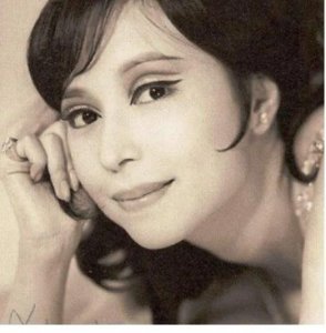 ​狄娜：被誉为“亚洲第一艳星”，与李小龙齐名，一生堪称传奇