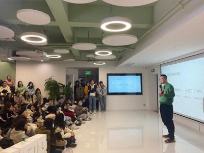 ​著名考研讲师张雪峰，却说这几个专业不要考研，工作经历更重要