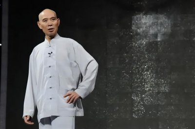 ​李伯清《散打评书》—被录像厅，歌舞厅，麻将馆逼出来的艺术