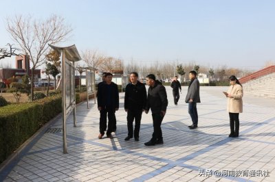 ​再上新台阶：县领导宋培哲一行到滑县英民中学调研教育工作