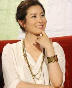 李泰兰个人资料